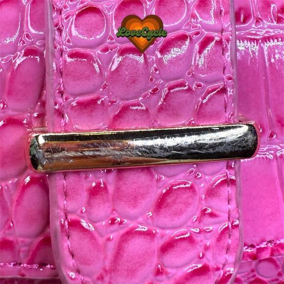 Women's Shein Hot Pink Croc Embossed Mini Shoulder Bag w Gold Chain - Picture 8 of 8